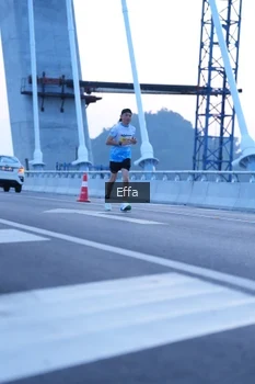 Runner Photo 2175109