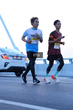 Runner Photo 2175113