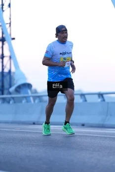 Runner Photo 2175123
