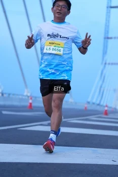 Runner Photo 2175141