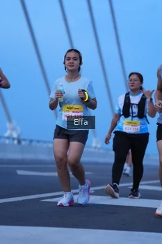 Runner Photo 2175224
