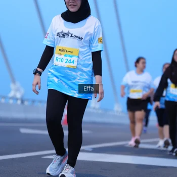 Runner Photo 2175352