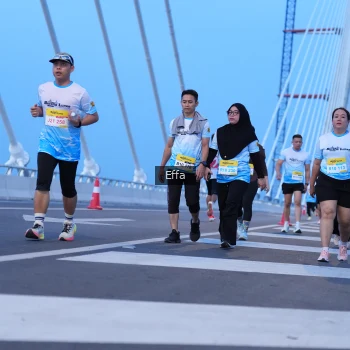 Runner Photo 2175368