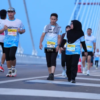 Runner Photo 2175369