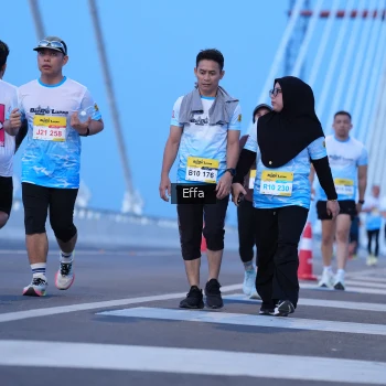 Runner Photo 2175370