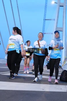 Runner Photo 2175463