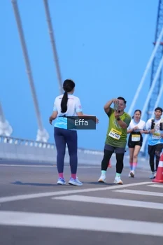 Runner Photo 2175469