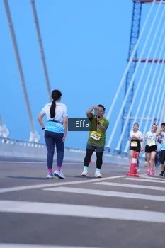 Runner Photo 2175477