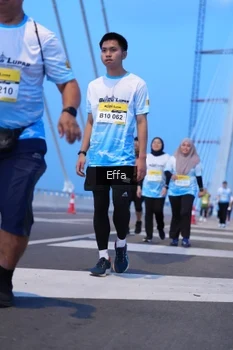Runner Photo 2175489