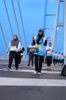 Runner Photo 2175518