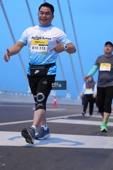 Runner Photo 2175521