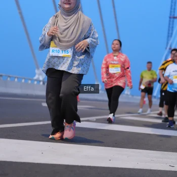 Runner Photo 2175555