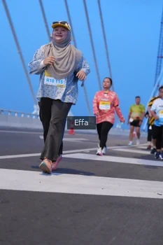Runner Photo 2175556
