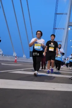 Runner Photo 2175670