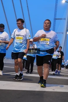 Runner Photo 2175672