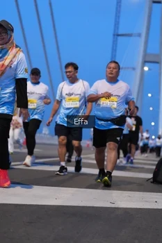 Runner Photo 2175675