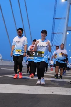 Runner Photo 2175679