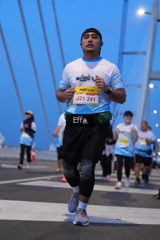 Runner Photo 2175682