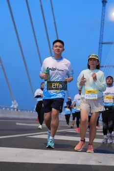 Runner Photo 2175687