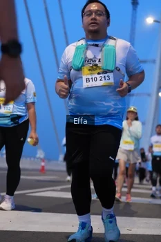 Runner Photo 2175690
