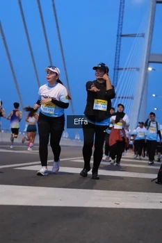 Runner Photo 2175715