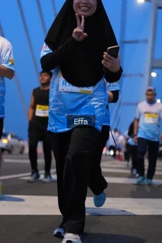 Runner Photo 2175739