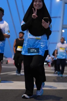 Runner Photo 2175740