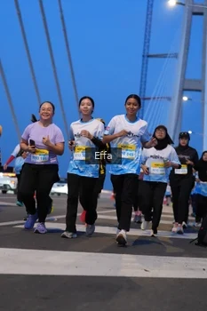 Runner Photo 2175750