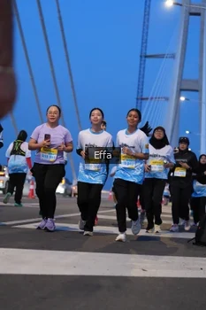 Runner Photo 2175752