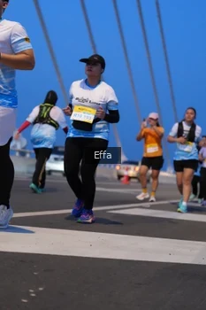 Runner Photo 2175755