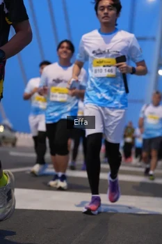 Runner Photo 2175759