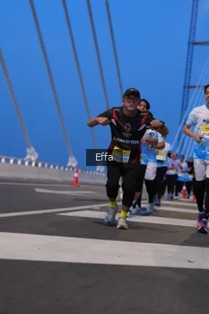 Runner Photo 2175760