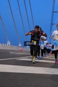 Runner Photo 2175761