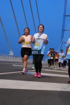Runner Photo 2175768
