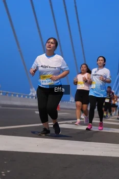 Runner Photo 2175772