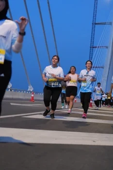 Runner Photo 2175774