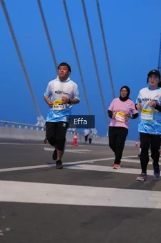 Runner Photo 2175787