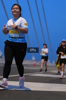 Runner Photo 2175805
