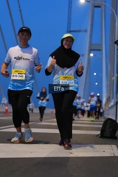 Runner Photo 2175841