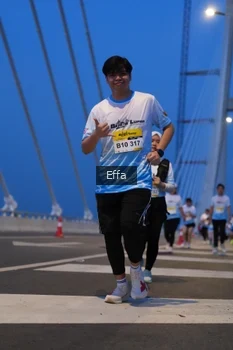 Runner Photo 2175856