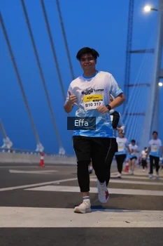 Runner Photo 2175857