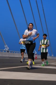Runner Photo 2175865