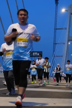 Runner Photo 2175868