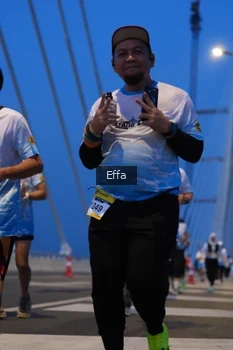 Runner Photo 2175870
