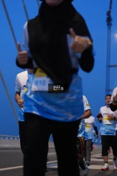 Runner Photo 2175872
