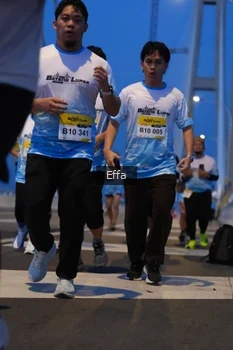 Runner Photo 2175877