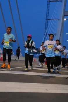 Runner Photo 2175893