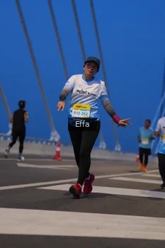 Runner Photo 2175900