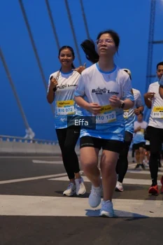 Runner Photo 2175950