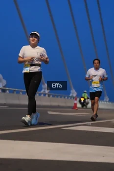 Runner Photo 2175957
